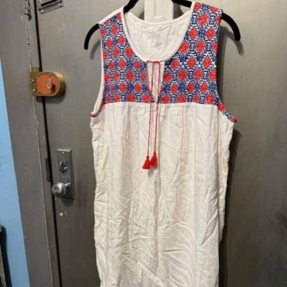 Boho Red, White & Blue Embroidery Sleeveless Linen Peasant Shift Mini dress - Picture 10 of 16